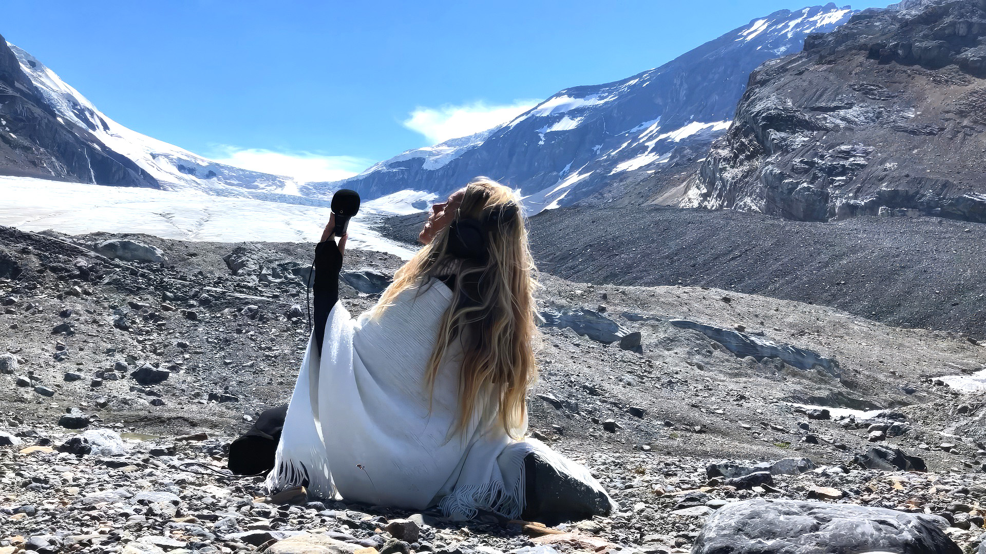 Deya Dova Glacier Song